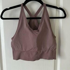 Zelle Sports Bra.